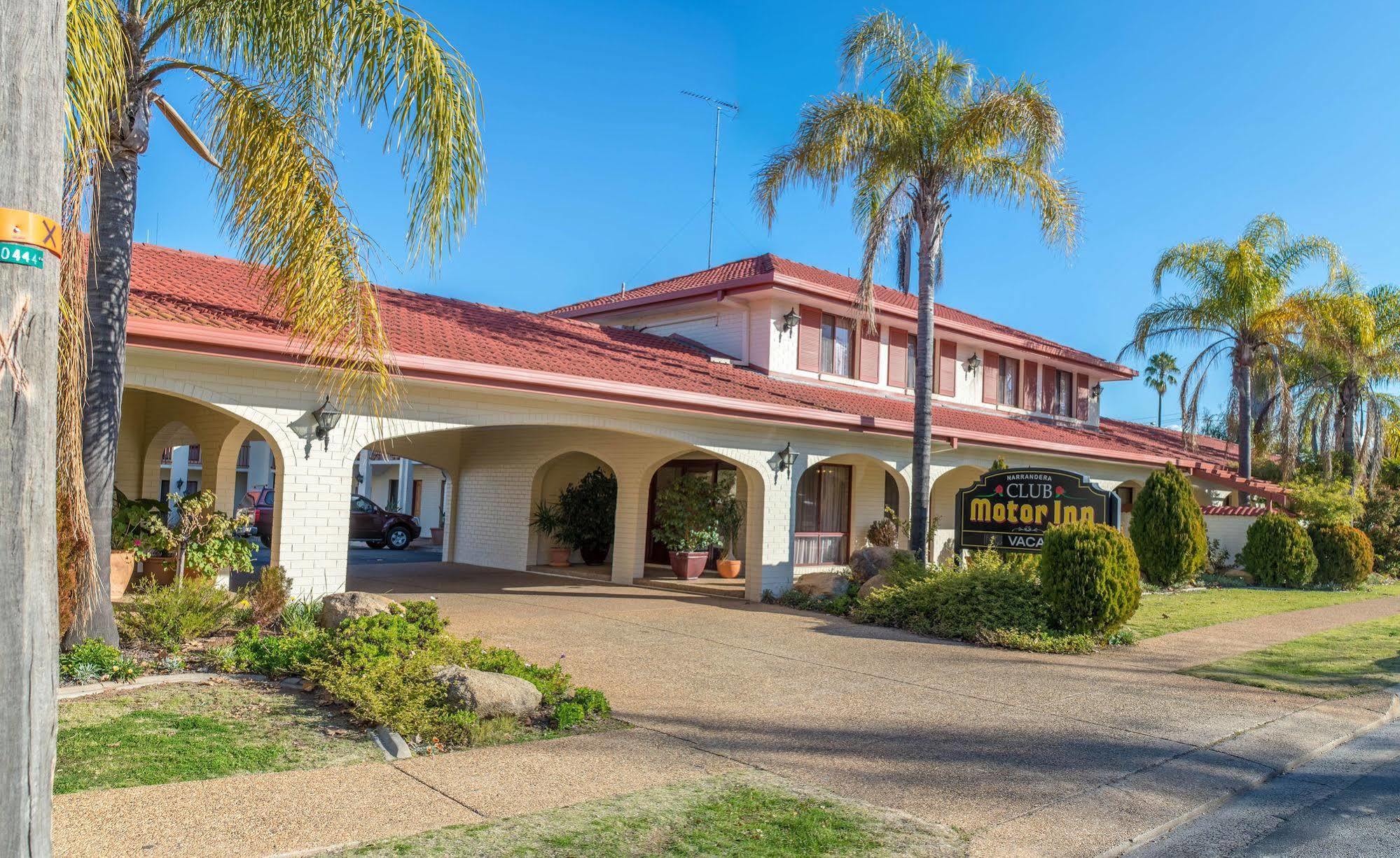 Narrandera Club Motor Inn Экстерьер фото